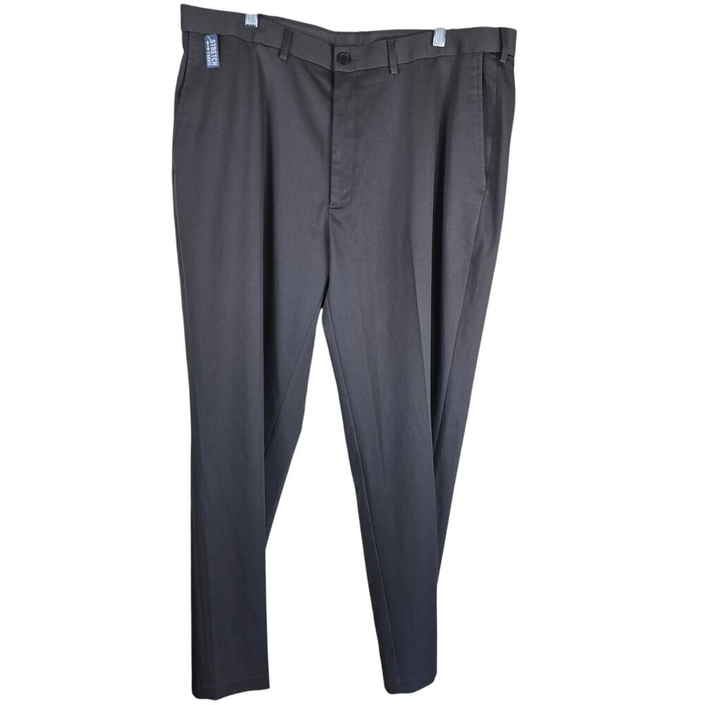 Haggar Gray Classic Fit Premium No Iron Khaki Men's Pants 40W X 32L NWT